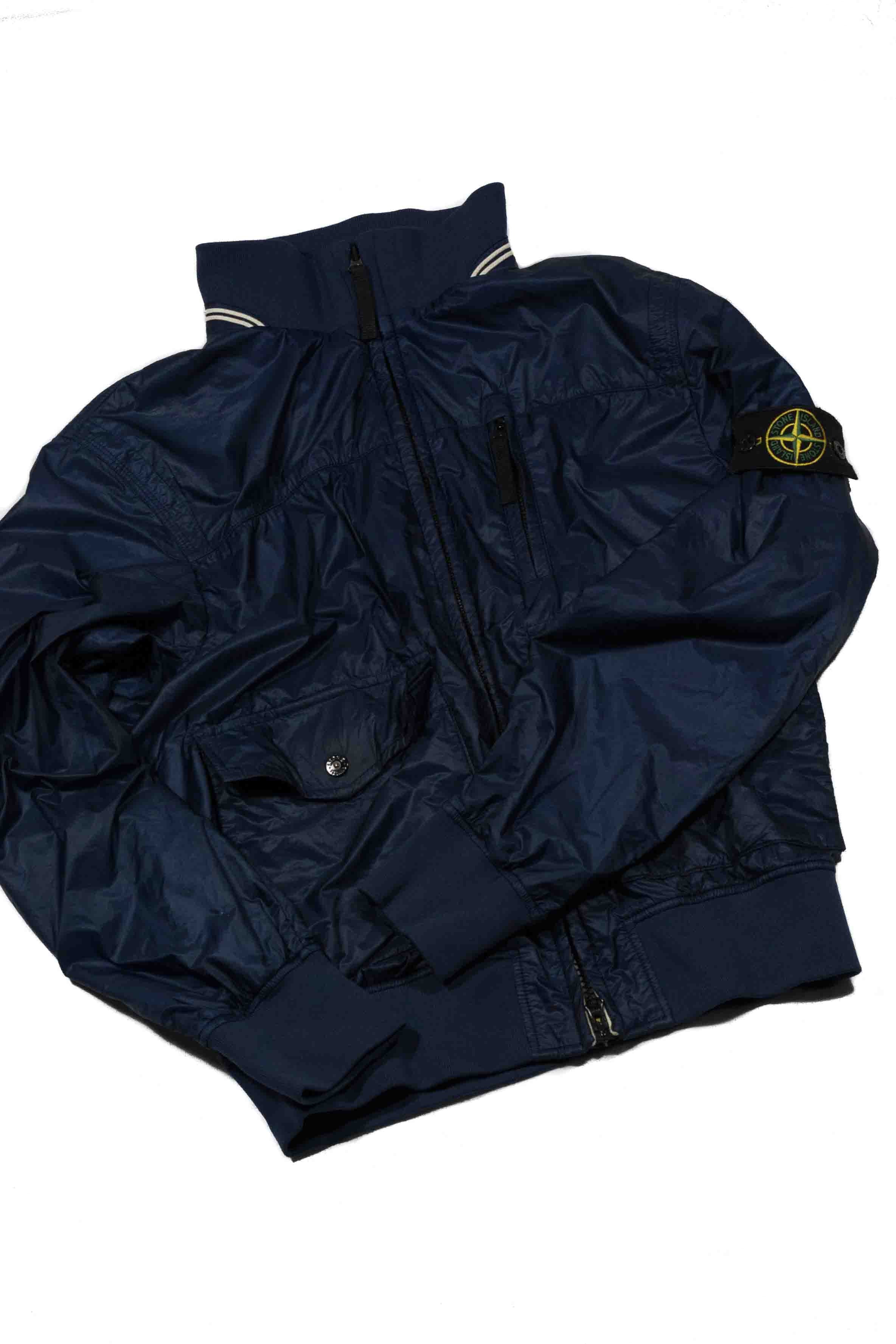 Stone island nylon hot sale metal tyvek shield jacket