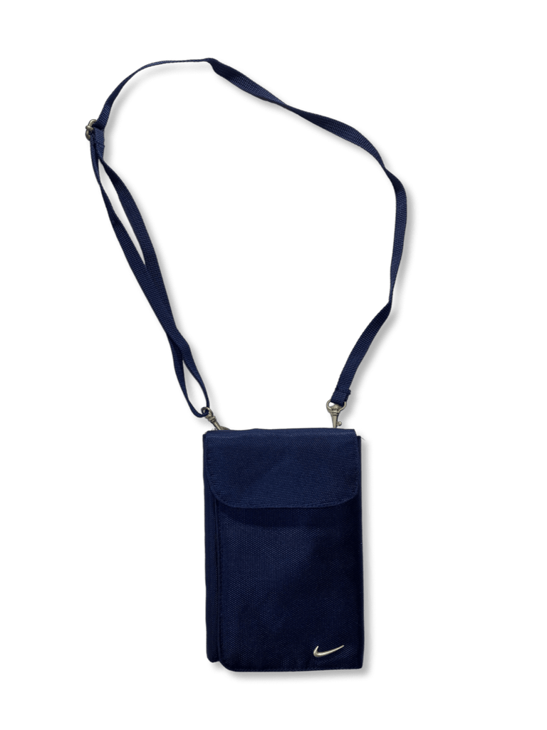 Nike '00 Carrygear Transit Crossbody Pouch – SPACCIO